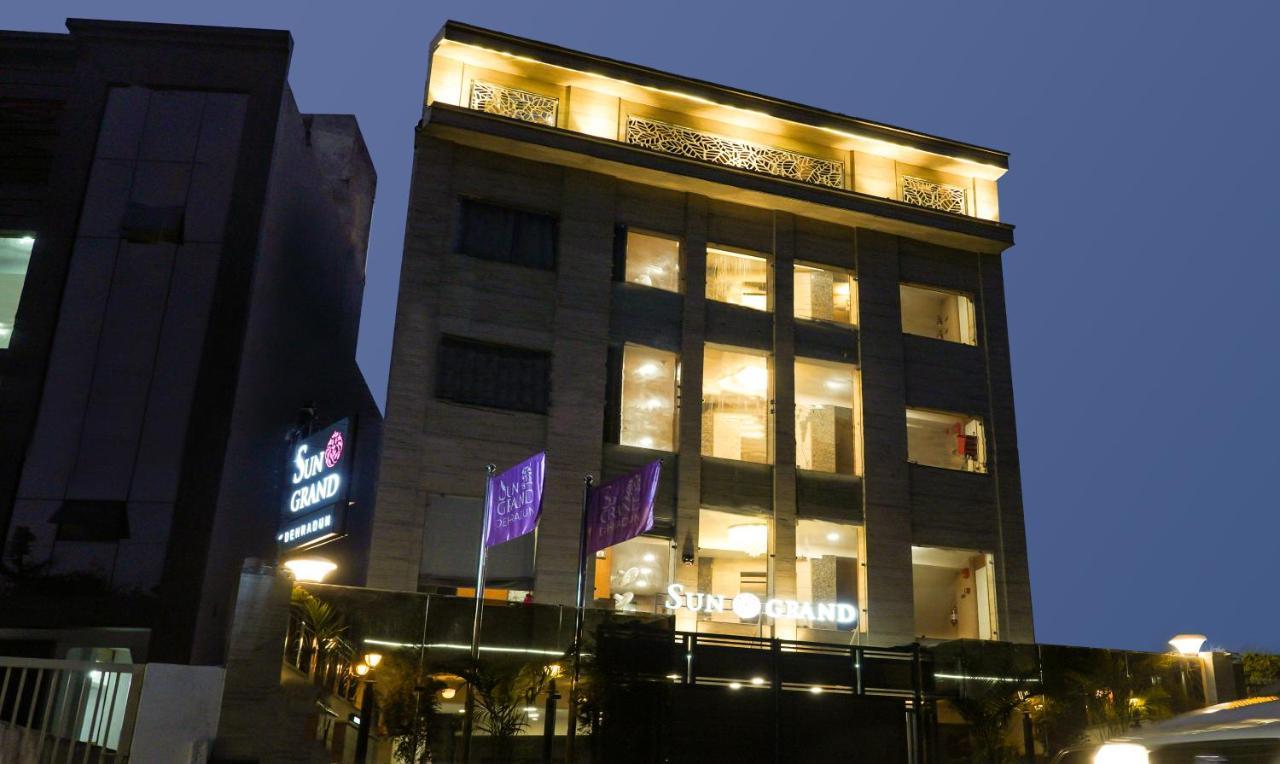 Hotel Sun Grand Déhrádún Exteriér fotografie